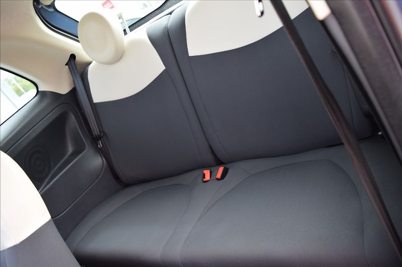 Fiat 500 1,2 i 51KW NOVÁ STK ALU KLIMA - fotka 31 z 39