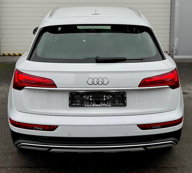 Audi Q5 (2023) 120kW ADAPTIVNÍ TEMPOMAT  - fotka 5 z 25