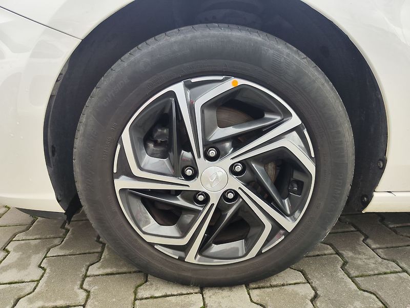 Hyundai i30 1.5 117kW Komfort - fotka 30 z 31