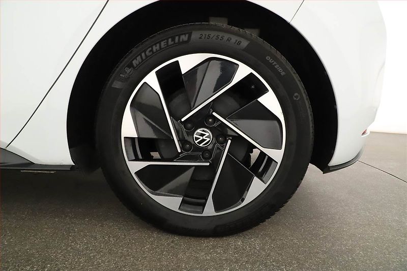 Volkswagen ID.3 (2020) 1st (62 kWh), SoH 89% - fotka 12 z 21