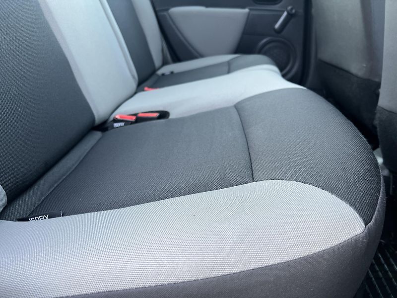 Renault Clio 1.2i 55kw ABS KOUPENO V ČR  - fotka 23 z 29