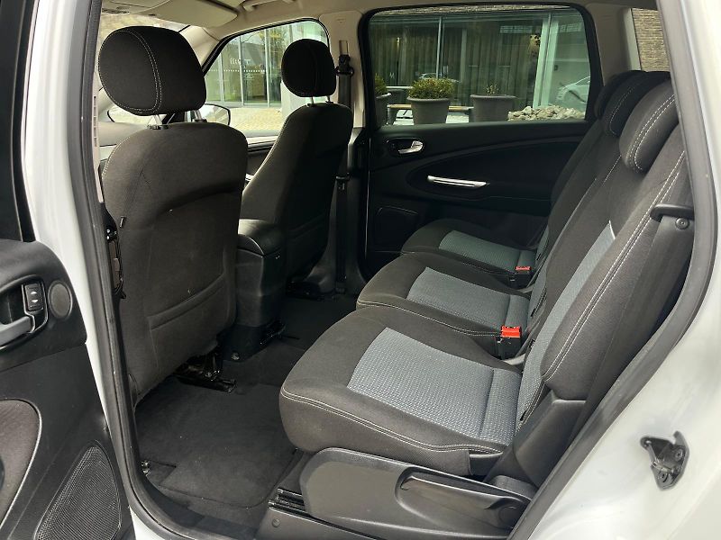 Ford S-MAX 2.0TDCi MANUÁL SERVISKA  - fotka 32 z 42