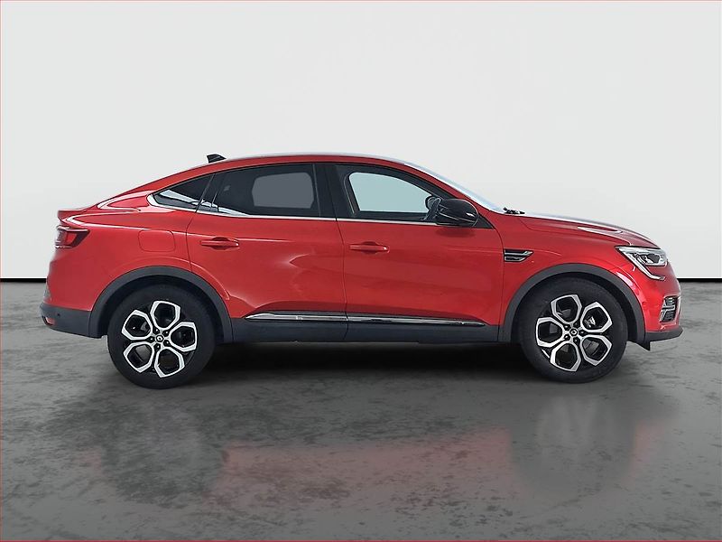 Renault Arkana (2021) E-Tech - fotka 6 z 19