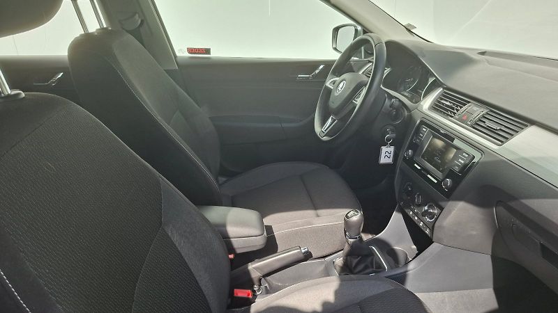 Škoda Rapid (2016) AMBITION 81/1.2TSI 6MG - fotka 15 z 22