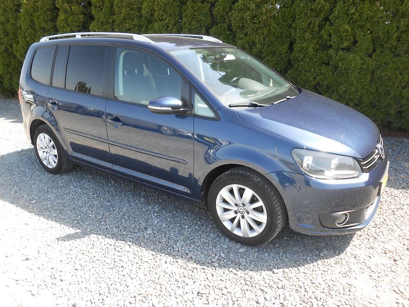 Volkswagen Touran 1.6TDi, NAVI,7Míst!!! - fotka 11 z 43