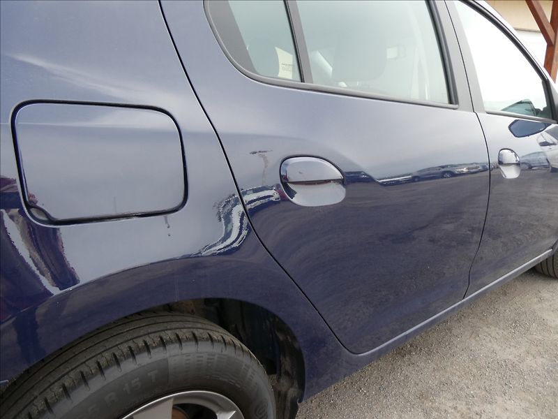 Dacia Logan 1,0 SCe Arctica, KLIMA, ČR - fotka 12 z 35