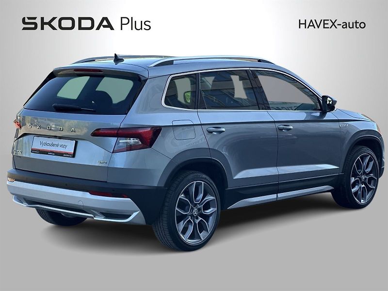 Škoda Karoq (2021) 2.0 TDI 4x4 DSG Scoutline - fotka 2 z 40