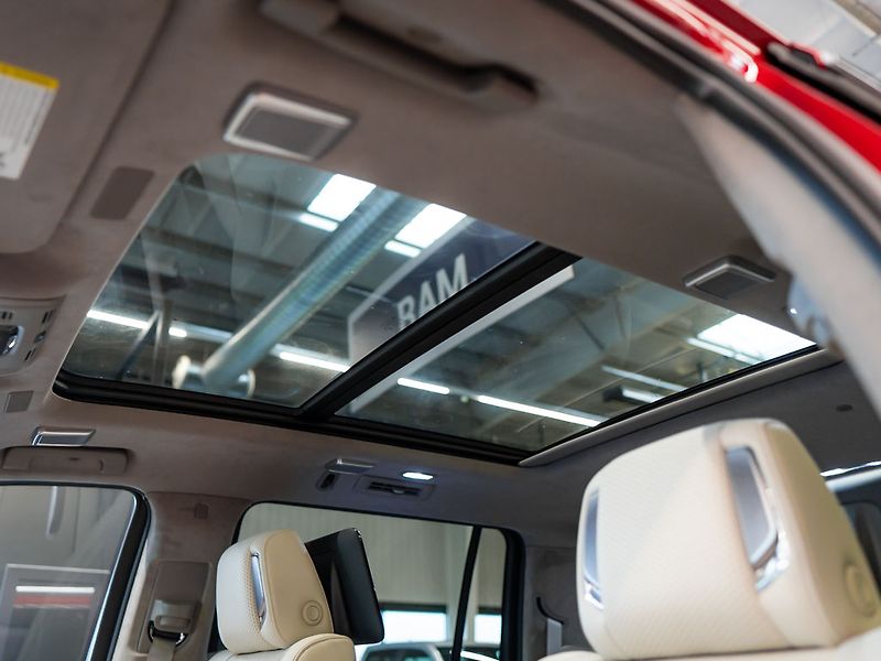 Cadillac Escalade (2026) 6.2 Premium Lux Platinum 2026 - fotka 41 z 50