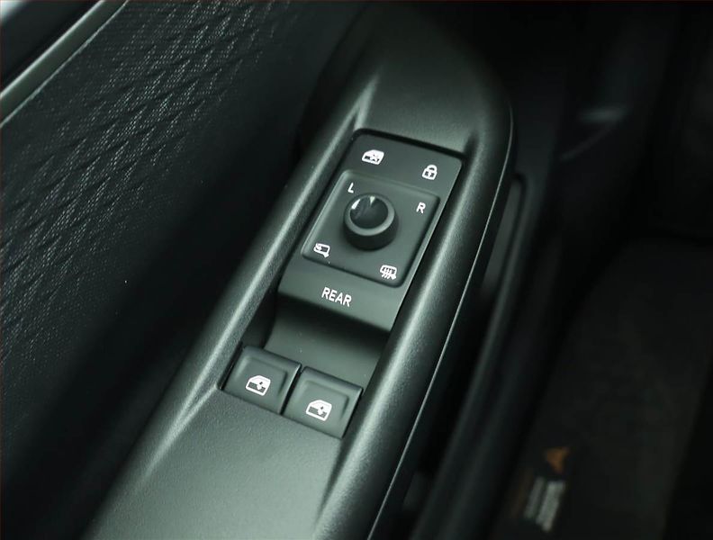 Cupra Born (2022) 58, SoH 91% - fotka 16 z 18