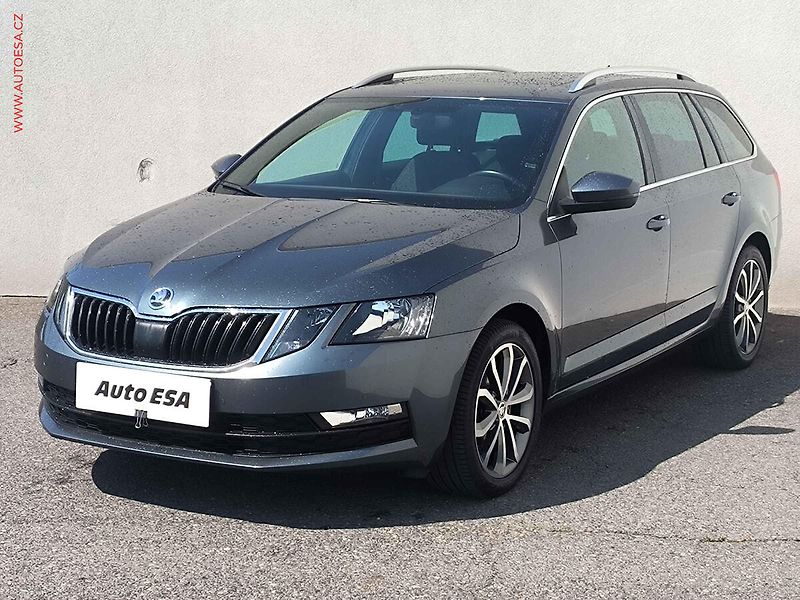 Škoda Octavia (2020) 1.5 TSi, Edition, DSG, TZ, - fotka 3 z 21