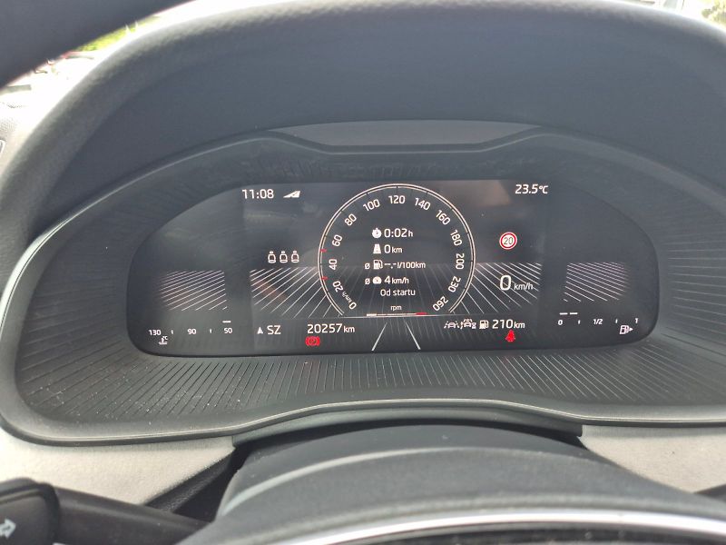 Škoda Scala (2025) Top Selection 1.0 TSI 85 kW 6° - fotka 23 z 33