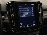 Volvo XC40 D4 AWD R-DESIGN AUT CZ - náhled 41