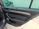 Volkswagen Passat 1,6 TDi Aut.klima Navi Kamera - náhled 22