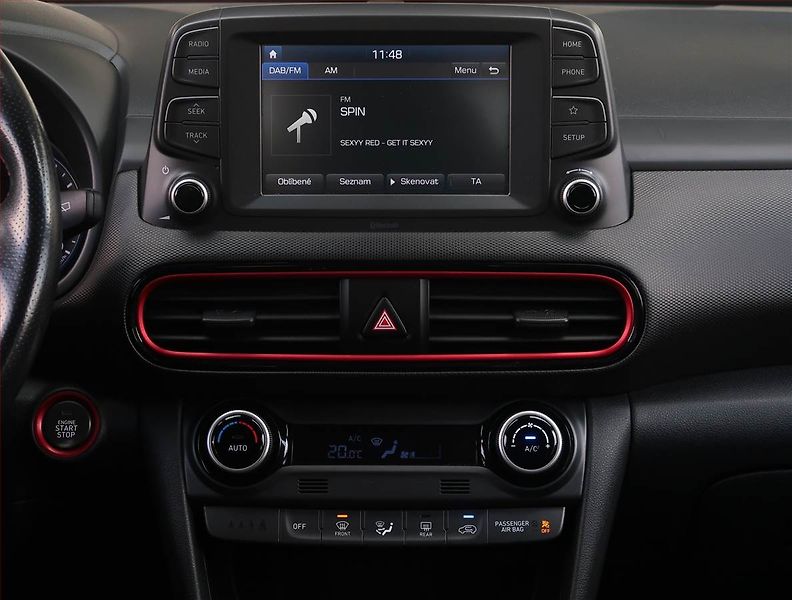 Hyundai Kona (2018) 1.0 T-GDI, Kůže, Tempomat - fotka 12 z 15