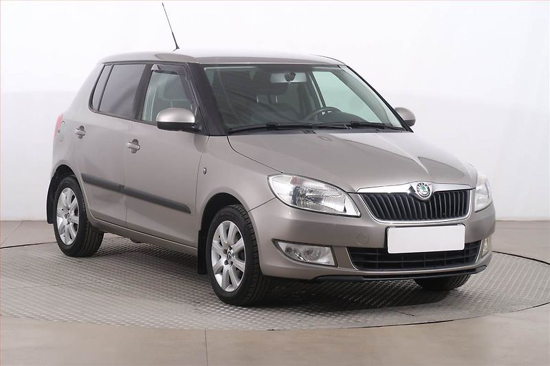 Škoda Fabia (2011) 1.2 TSI, Serv.kniha - fotografie inzerátu