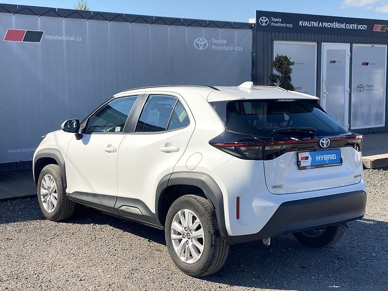 Toyota Yaris Cross 1.5HEV, ČR, ComTech, záruka - fotka 5 z 17