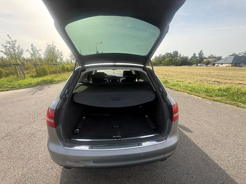 Audi A6 2,0 TDI 125kW plná výbava po v - fotka 14 z 15