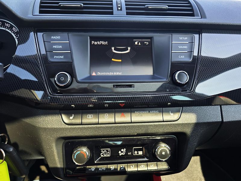 Škoda Fabia 1.2 TSI MONTE CARLO PANORAMA  - fotka 21 z 21