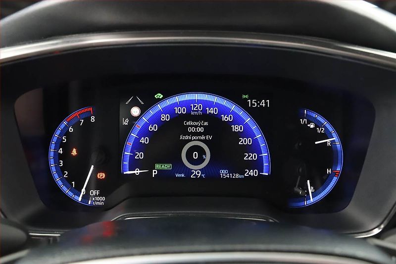 Toyota Corolla (2021) Style 2.0 Hybrid, Automat, ČR - fotka 8 z 16