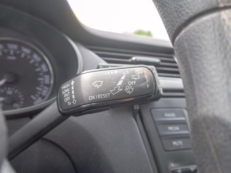 Škoda Octavia (2015) ČR 1.6TDI 66KW – PO SERVISU - fotka 14 z 37