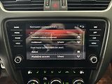 Škoda Octavia 2,0   TSI 180kW,RS,MANUÁL,SERV - náhled 19