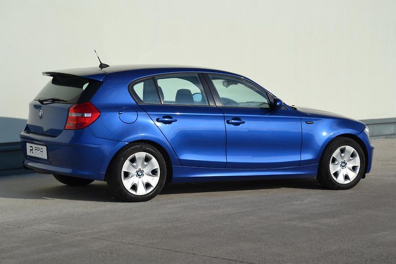 BMW Řada 1 118i / 105 kW / MANUÁL - fotka 9 z 38