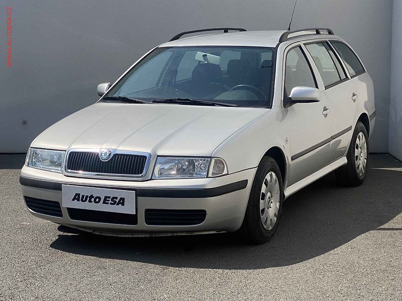 Škoda Octavia (2006) 1.6 16V, Tour, TZ, kola - fotka 3 z 15