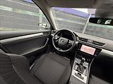 Škoda Superb 2.0 TDI Ambition/Virtual/ACC - náhled 8