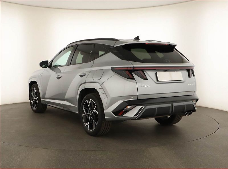 Hyundai Tucson (2025) 1.6 T-GDI, N-LINE, DPH - fotka 4 z 17