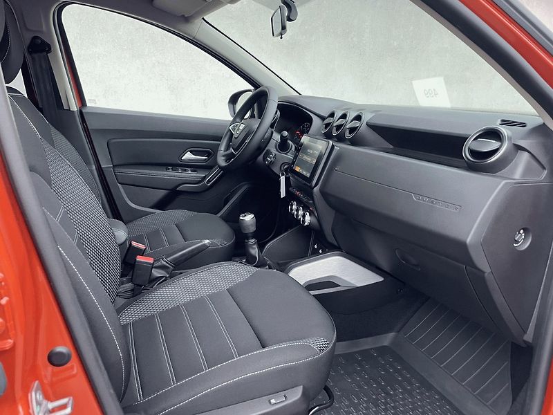 Dacia Duster (2022) PRESTIGE 1,0TCe 100k LPG - fotka 7 z 24