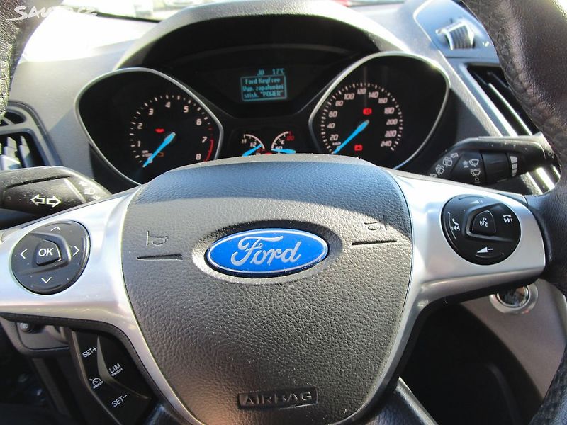 Ford Kuga 1,6-110KW-NOVÉ ROZVODY+OLEJ - fotka 23 z 26