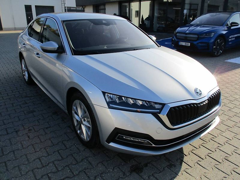 Škoda Octavia liftback Style 2,0TDI/110kW DS - fotka 3 z 15