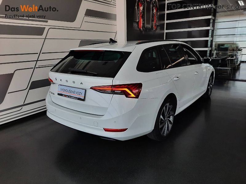 Škoda Octavia (2023) Combi 2.0 TDI (110kW/150k) DSG - fotka 2 z 30
