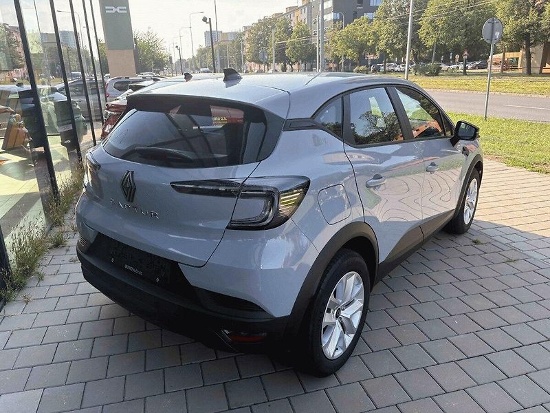Renault Captur (2026) evolution TCe 115 Pobočka Ostr - fotka 3 z 8
