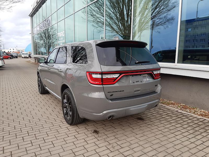 Dodge Durango (2026) 5,7 V8 HEMI  R/T 4x4 - fotka 5 z 47