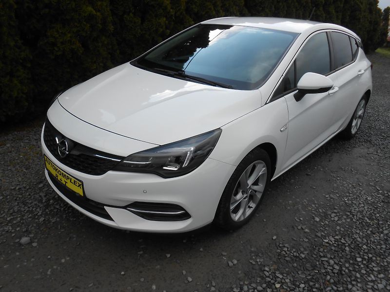 Opel Astra 1.2,KAMERA,NAVI,62TKm!! - fotka 36 z 41