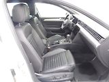 Volkswagen Passat (2022) Elegance 2,0 TDI 147kW DSG 4MO - náhled 9