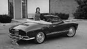 Karmann Ghia se prodával jako čtyřmístné stylové kupé a později i jako kabriolet. Ve své době šlo o nejvíce exportovaný vůz do USA. Popularitu nekazila ani vyšší cena, jelikož karoserie byla tvarována ručně.