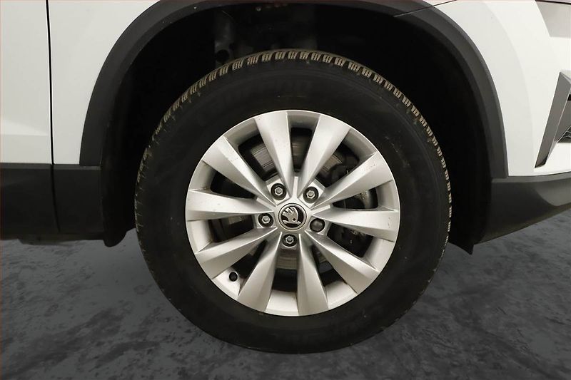 Škoda Karoq (2024) Fresh 1.5 TSI - fotka 12 z 20