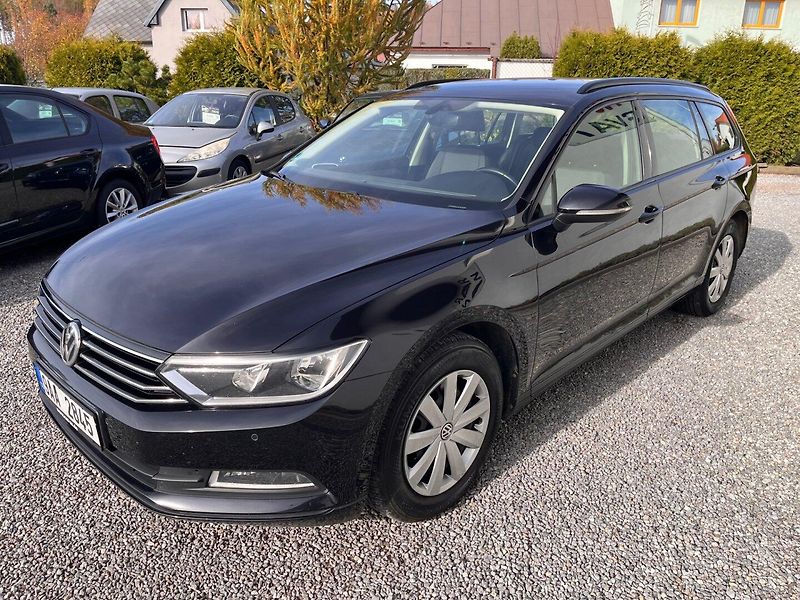 Volkswagen Passat (2017) 2.0 TDi DSG Navi DPH - fotka 5 z 20