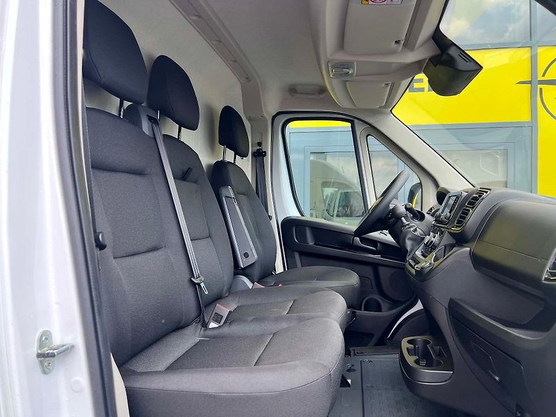Opel Movano (2026) Van 3500 L3H2 140k MT6 RHINO - fotka 40 z 40