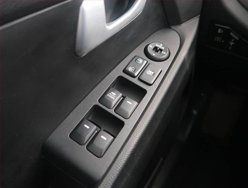 Kia Sportage (2015) 1.6 GDI - fotka 14 z 14