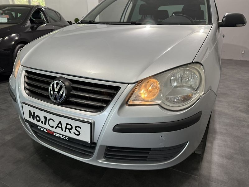 Volkswagen Polo 1,2   i TOUR ČIDLA ŠÍBR ALU ST - fotka 17 z 19
