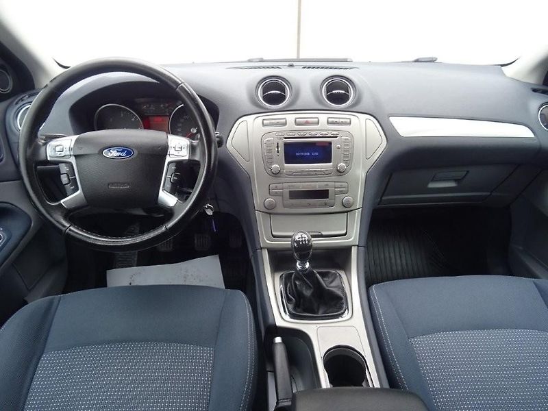 Ford Mondeo (2010) 1.8TDCi,92kW,aut.klima - fotka 14 z 21