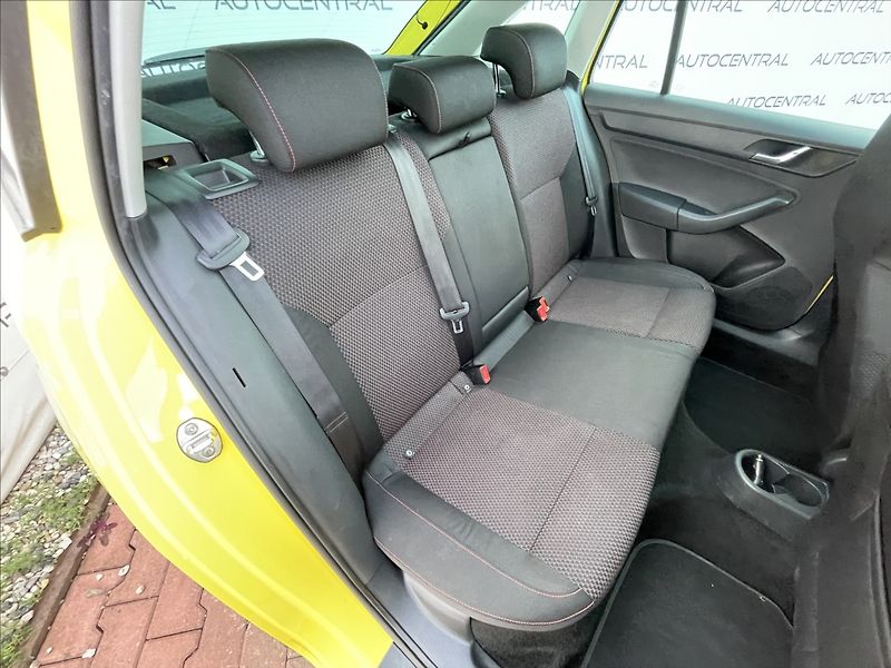 Škoda Rapid 1,6 TDi,66kW,STK 10/28 - fotka 25 z 26