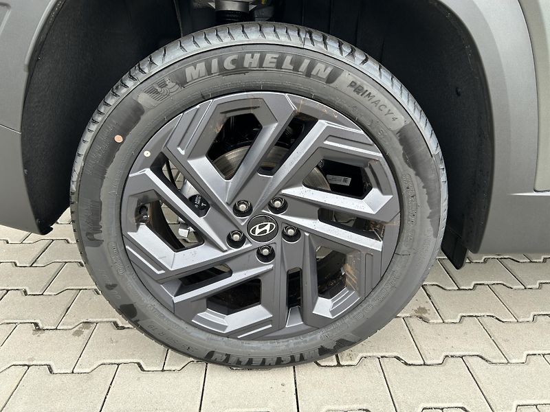 Hyundai Tucson 26 1,6 T-GDI DCT GO CZECH PLUS - fotka 4 z 32