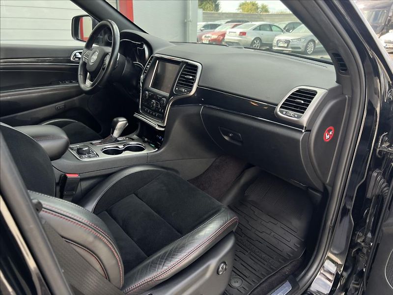 Jeep Grand Cherokee 3,0 CRD  TRAILHAWK AWD nové ČR - fotka 22 z 42