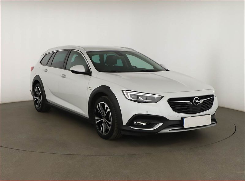 Opel Insignia (2018) 2.0 Turbo 4x4 - fotografie inzerátu