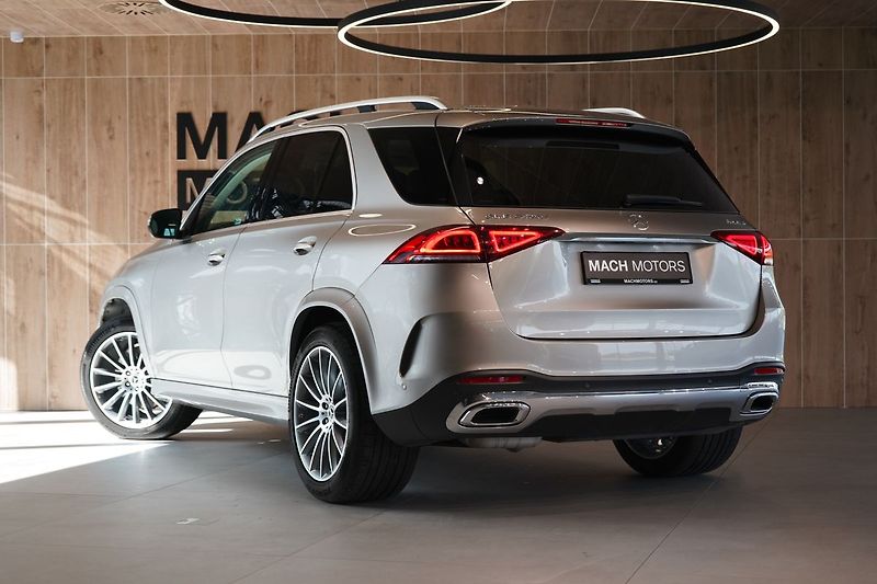 Mercedes-Benz GLE 350d 4M AMG, Ventilace, ADS+ - fotka 11 z 45