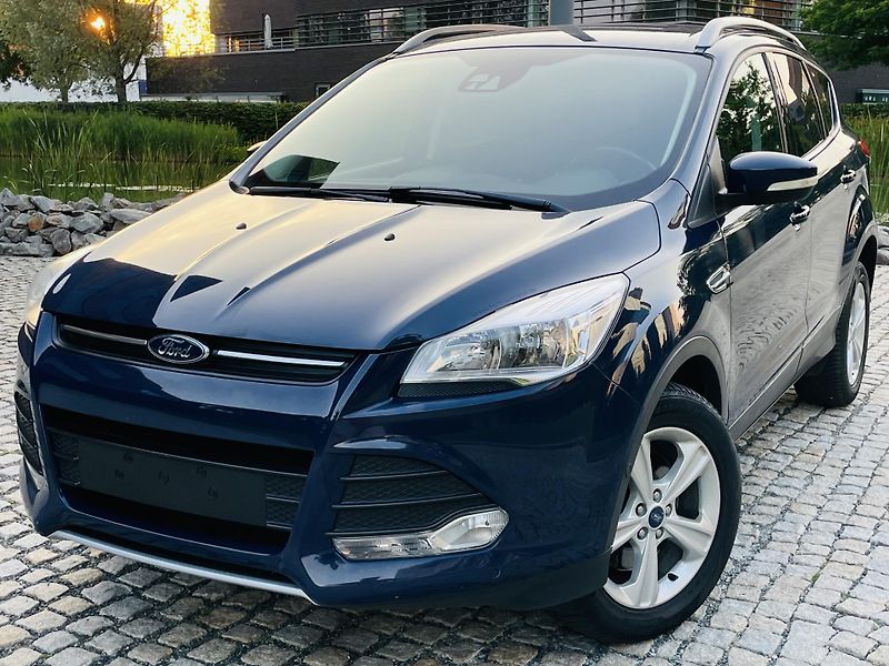 Ford Kuga 2.0TDCi MANUÁL SERVISKA TAŽNÉ  - fotka 1 z 51